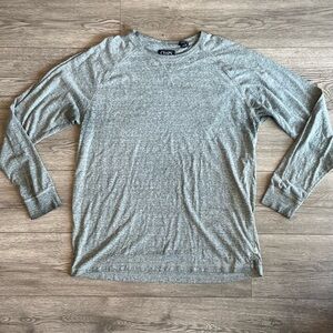 Chaps Sport Men’s Long Sleeve Cotton T-Shirt Crewneck Gray XL Casual